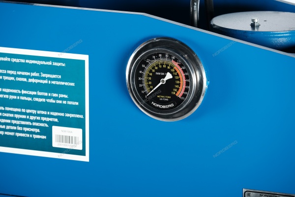 Пресс гидравлический, 100 т, пневмопривод