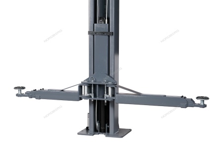 Подъемник двухстоечный 4,5 т, верхняя синхронизация, 380 В