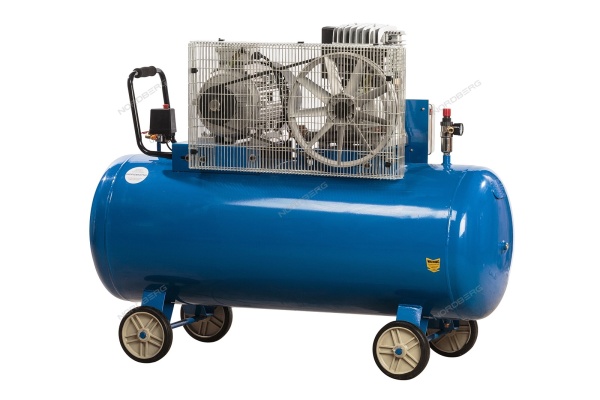Компрессор поршневой с ременной передачей 380В, ресив. 300л, 810л/мин
