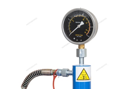 Пресс гидравлический, 12 т, ножной привод