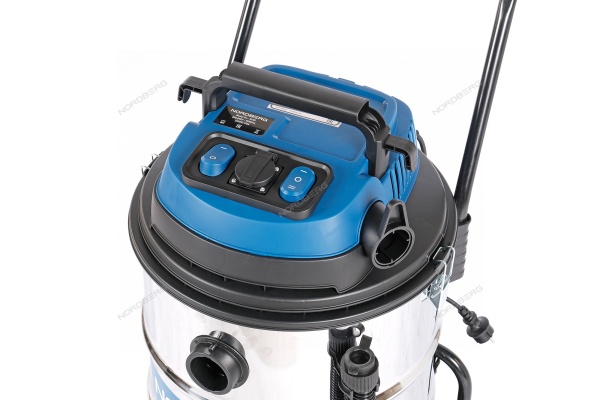 Пылесос двухтурбинный 80 л 2400 Вт