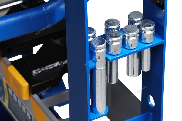 Пресс гидравлический, 30 т