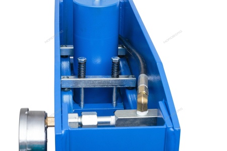 Пресс гидравлический, 30 т, ножной привод