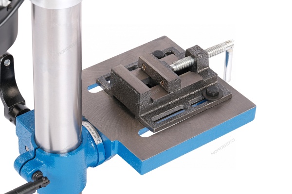 Станок сверлильный с тисками, 450 Вт, 16 мм, 12 скоростей