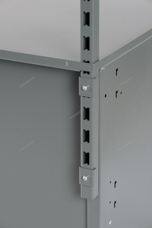 Набор для крепления стоек к верстаку (RAL 7012)