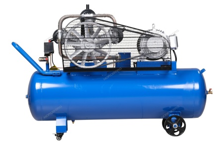 Компрессор трехпоршневой, ременной, чугунная головка, 380 В, ресивер 180 л, 800 л/мин