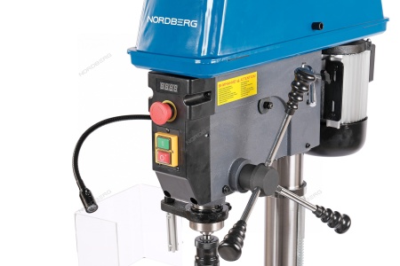 Станок сверлильный (1100Вт, 25мм, вариатор скорости,тиски)