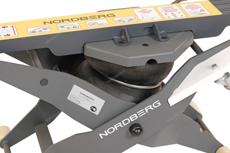 Подъемник мобильный мини, 1,5 т