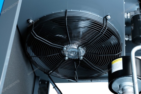 Компрессор винтовой, 15 кВт, 1910 л/мин, 10 бар, ресивер 500 л, осушитель