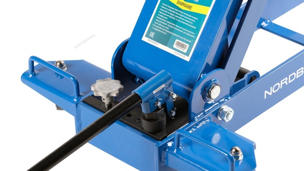 Домкрат подкатной трансмиссионный, 0,5 т