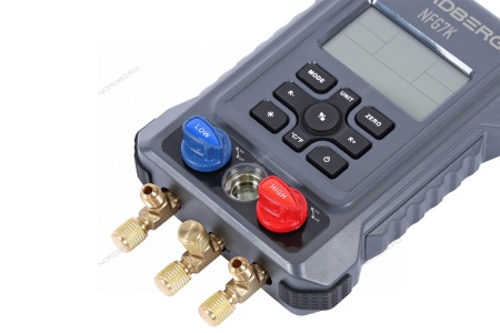 Коллектор манометрический электронный со шлангами и муфтами в кейсе