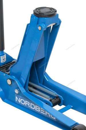 Домкрат подкатной 4 т, низкий подхват