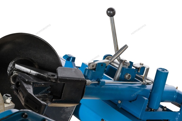 Станок шиномонтажный для грузовых автомобилей, синий