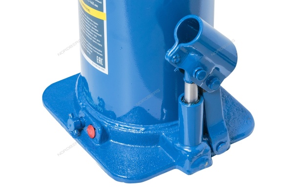 Домкрат бутылочный, 30 т