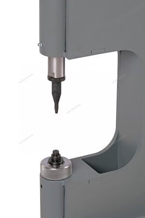 Пневматический станок для заклепки тормозных колодок, цилиндр 160, с тумбой