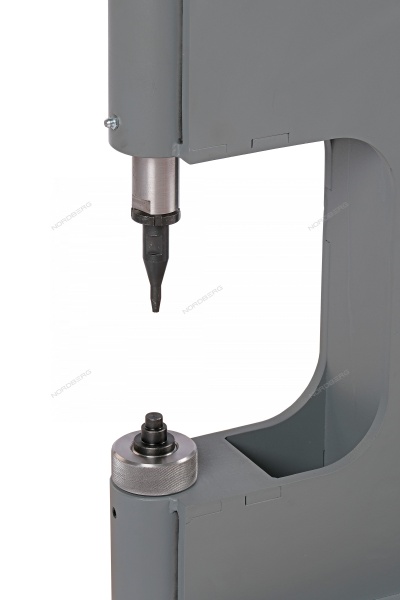 Пневматический станок для заклепки тормозных колодок, цилиндр 160, без тумбы