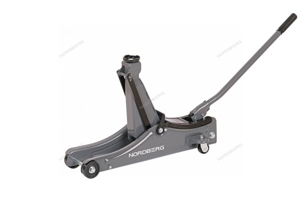 Домкрат подкатной для автолюбителя в кейсе, 2 т