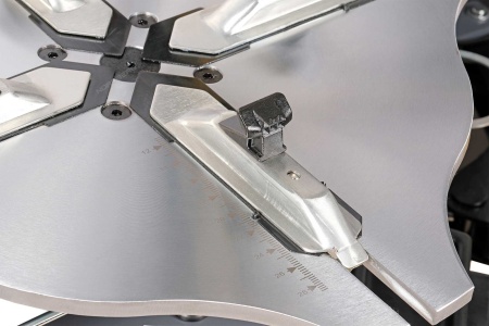 Станок шиномонтажный автомат, двускоростной, зажимы 15-28", 380 В + 3-я рука 46H44N