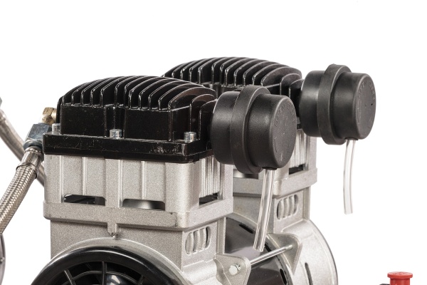 Компрессор безмасляный 220 В, ресивер 100 л, 400 л/мин