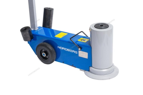 Домкрат пневмогидравлический подкатной, 60 т