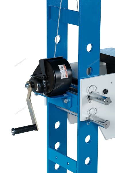 Пресс гидравлический, 75 т, пневмоуправление