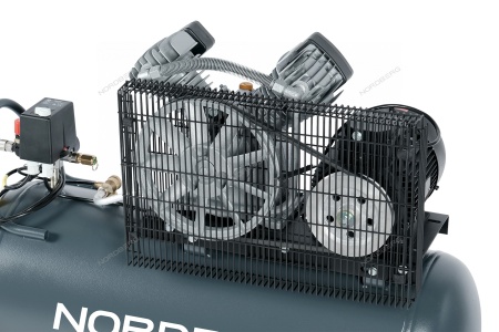 Компрессор поршневой с ременной передачей, 380 В, ресивер 100 л, 500 л/мин