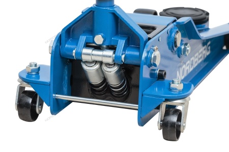 Домкрат подкатной 4 т, низкий подхват