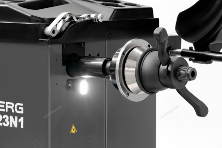 Станок балансировочный с автоматическим вводом 2х параметров, лазером и автостопом (серый)