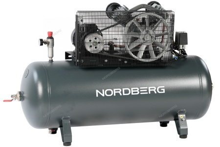 Компрессор поршневой с ременной передачей 380В, ресив. 270л, 690л/мин