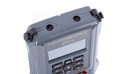 Коллектор манометрический электронный со шлангами и муфтами в кейсе