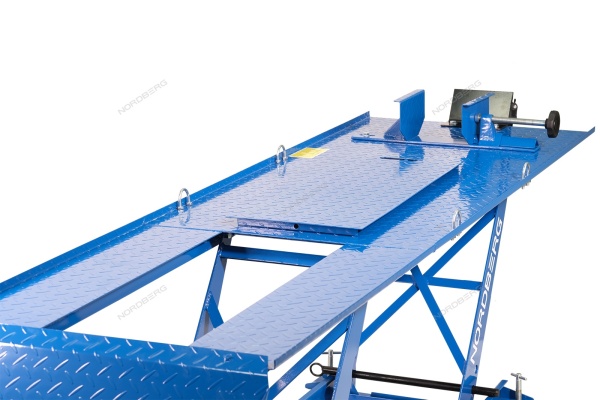 Подъемник для мотоциклов, 450 кг, с ножным и пневмоприводом