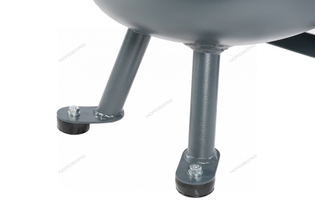 Компрессор вертикальный поршневой с ременной передачей 380 В, ресивер 100 л, 580 л/мин