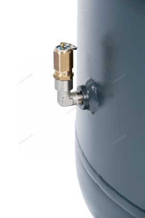 Компрессор вертикальный поршневой с ременной передачей 380 В, ресивер 270 л, 1400 л/мин