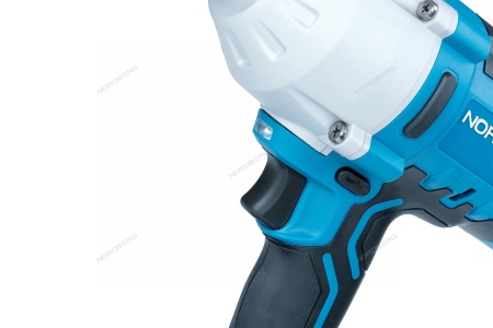 Гайковерт аккумуляторный, 1/2", 20 В, 1000 Нм, с аккумулятором 6А и зарядным устройством