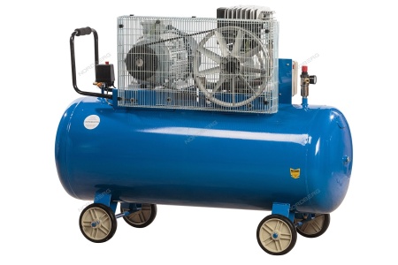 Компрессор поршневой с ременной передачей 380В, ресив. 300л, 1050л/мин