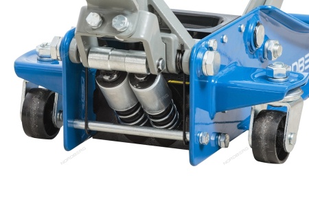 Домкрат подкатной 3,2 т, супернизкий подхват, педаль