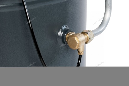 Компрессор вертикальный поршневой с ременной передачей 380 В, ресивер 100 л, 580 л/мин