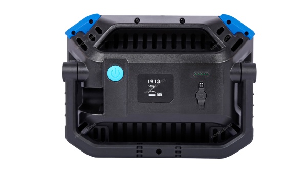 Фонарь светодиодный, стационарный, аккумуляторный