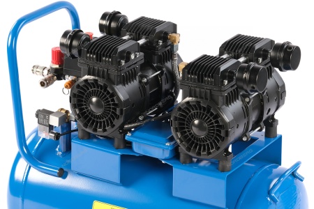 Компрессор безмасляный 220 В, ресивер 50 л, 440 л/мин