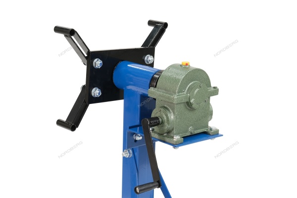 Стенд для ремонта двигателя с редуктором, 900 кг