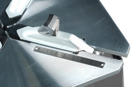 Станок шиномонтажный 380V п/автомат, 2х скоростн, зажимы 13-26", усил отжим, серый