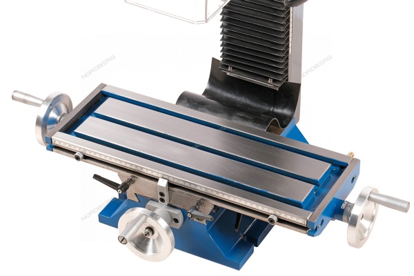 Сверлильно-фрезерный станок