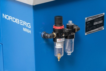 Станок пневмогидравлический для заклепки тормозных колодок