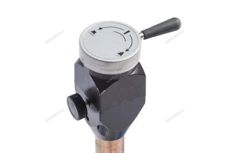 Домкрат пневмогидравлический подкатной двухштоковый, 15/30 т