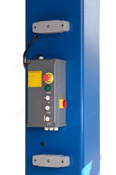 Подъемник двухстоечный 6 т, верхняя синхронизация, 380 В, синий
