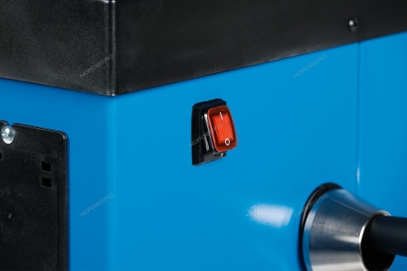 Станок балансировочный с автоматическим вводом 2х параметров, лазером и автостопом