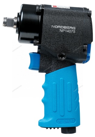 Пневмогайковерт ударный 1/2", 680 Нм, укороченный, с тремя головками в кейсе