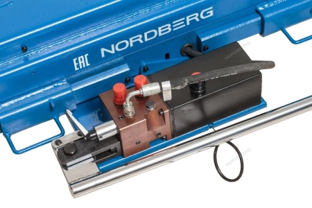 Траверса с ручным приводом г/п 2т. для подъемников N634, 4445J, 4450J