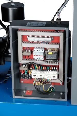 Компрессор винтовой, 15 кВт, 1910 л/мин, 10 бар, ресивер 500 л, осушитель