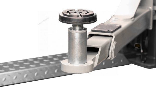 Подъемник двухстоечный 4 т, 220 В, серый